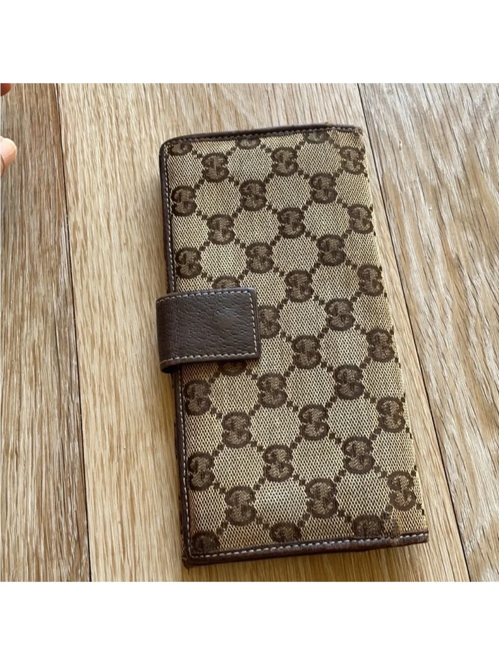 Gucci Brown/Beige GG Canvas Fold Wallet with Gold Plate